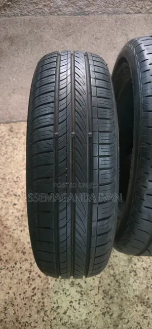 175/60r16 Used Roadstone Tyre Korean