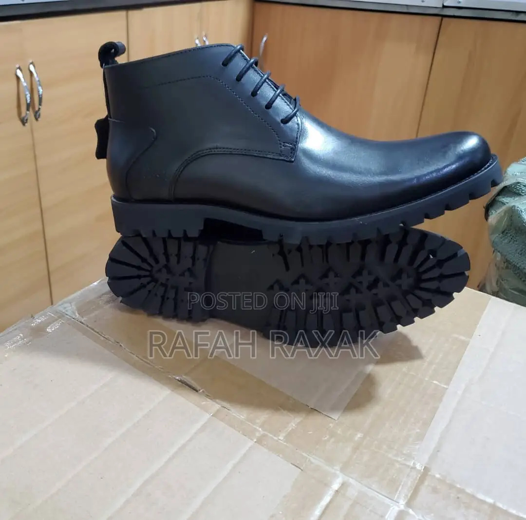 Men’S Black Clarks Formal/Gentle Leather Boots