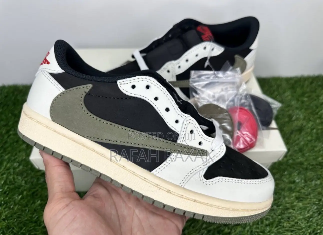 Nike Air Jordan 1 Retro Low Og X Travis Scott “Olive” Sneakers