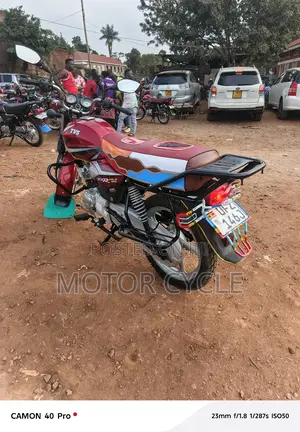 TVS HLX 125 2020 Red