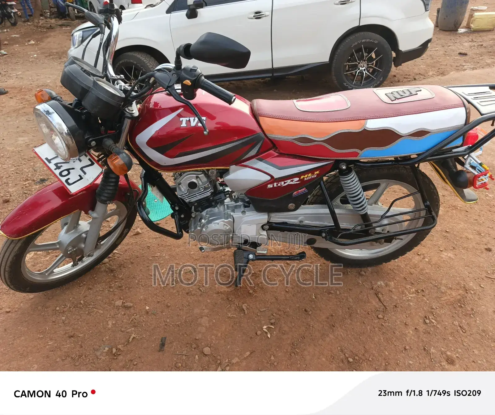 TVS HLX 125 2020 Red