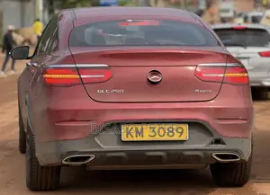 Mercedes-Benz GLC-Class 2018 Maroon