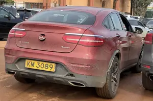 Mercedes-Benz GLC-Class 2018 Maroon