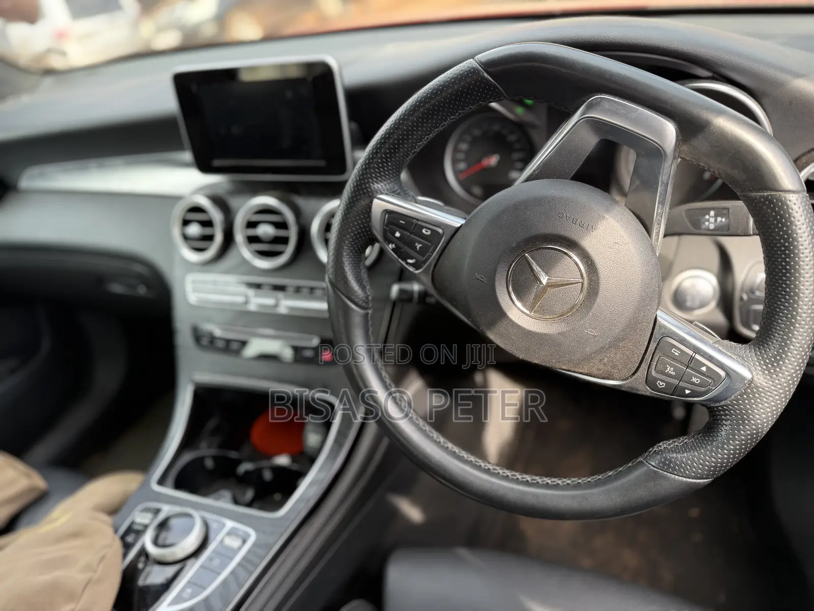 Mercedes-Benz GLC-Class 2018 Maroon