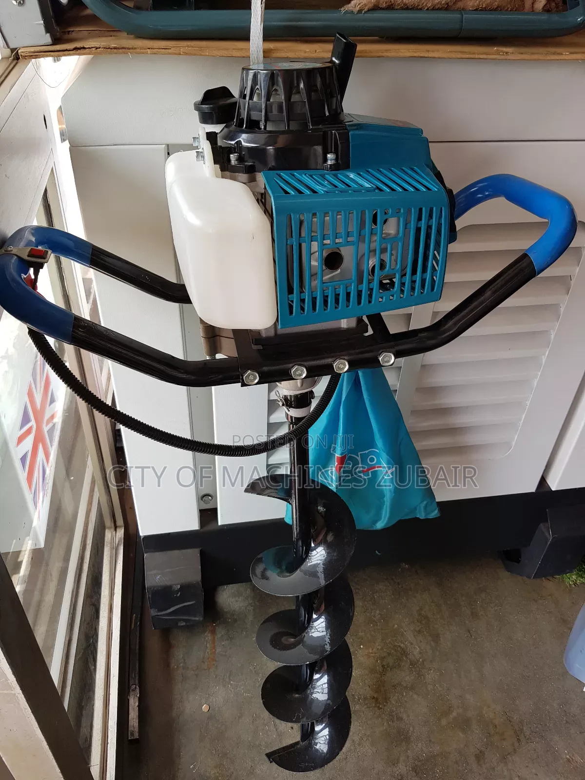 Gasoline Earth Auger