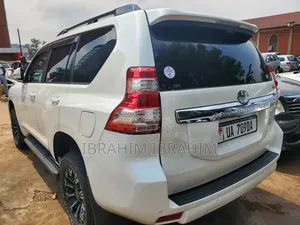 Toyota Land Cruiser Prado 2016 White