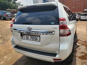 Toyota Land Cruiser Prado 2016 White