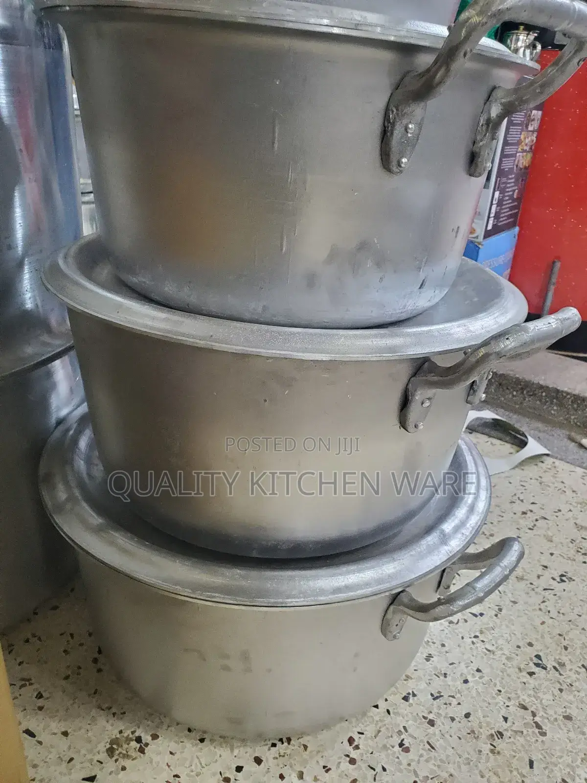 3 Pieces Handle Pans