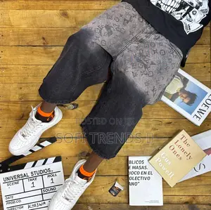 Gent’S Buggy Denim Shorts
