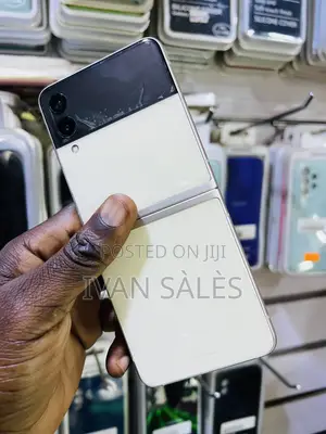 Samsung Galaxy Z Flip 3 128 GB