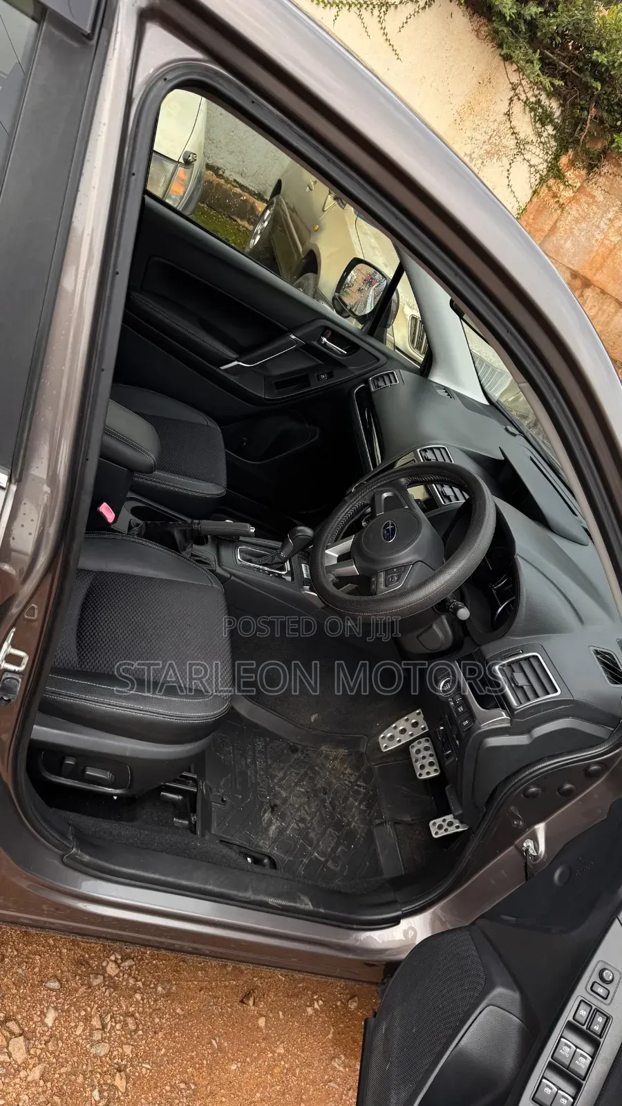 Subaru Forester 2.0XT Premium AWD 2016 Gold