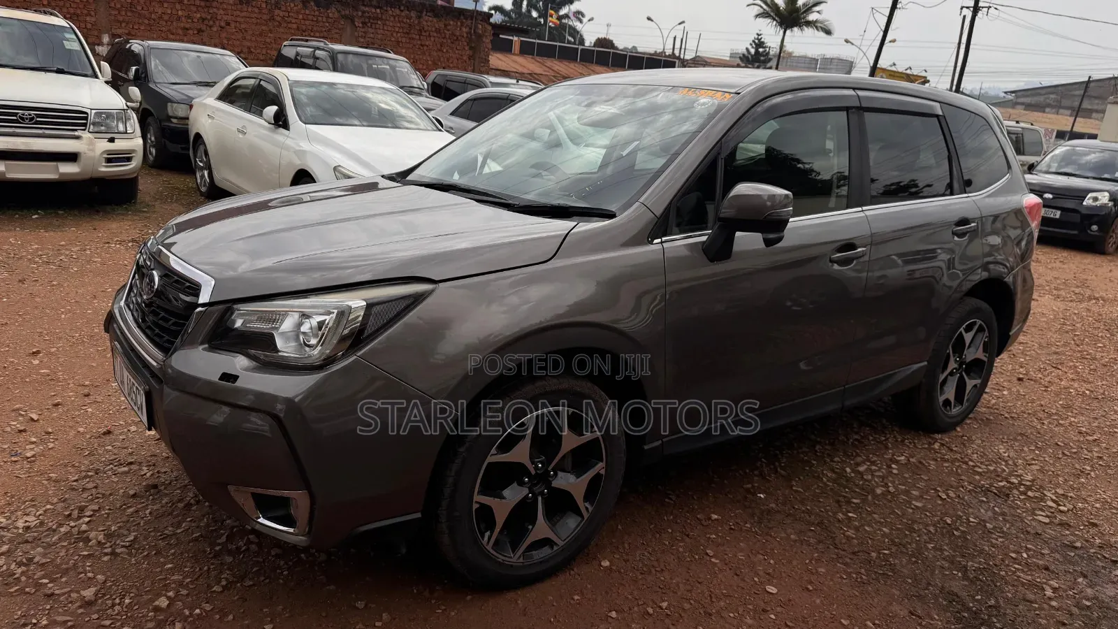 Subaru Forester 2.0XT Premium AWD 2016 Gold
