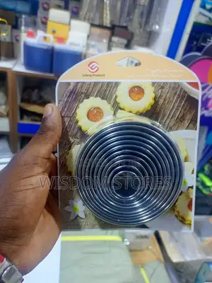 Round Stainless Steel Biscuit