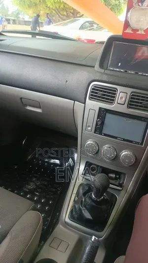 Subaru Forester 2005 Silver