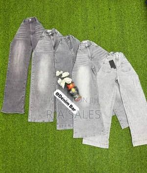 Boyfriend Jeans for Women in All Colours