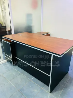 Corporate Tables