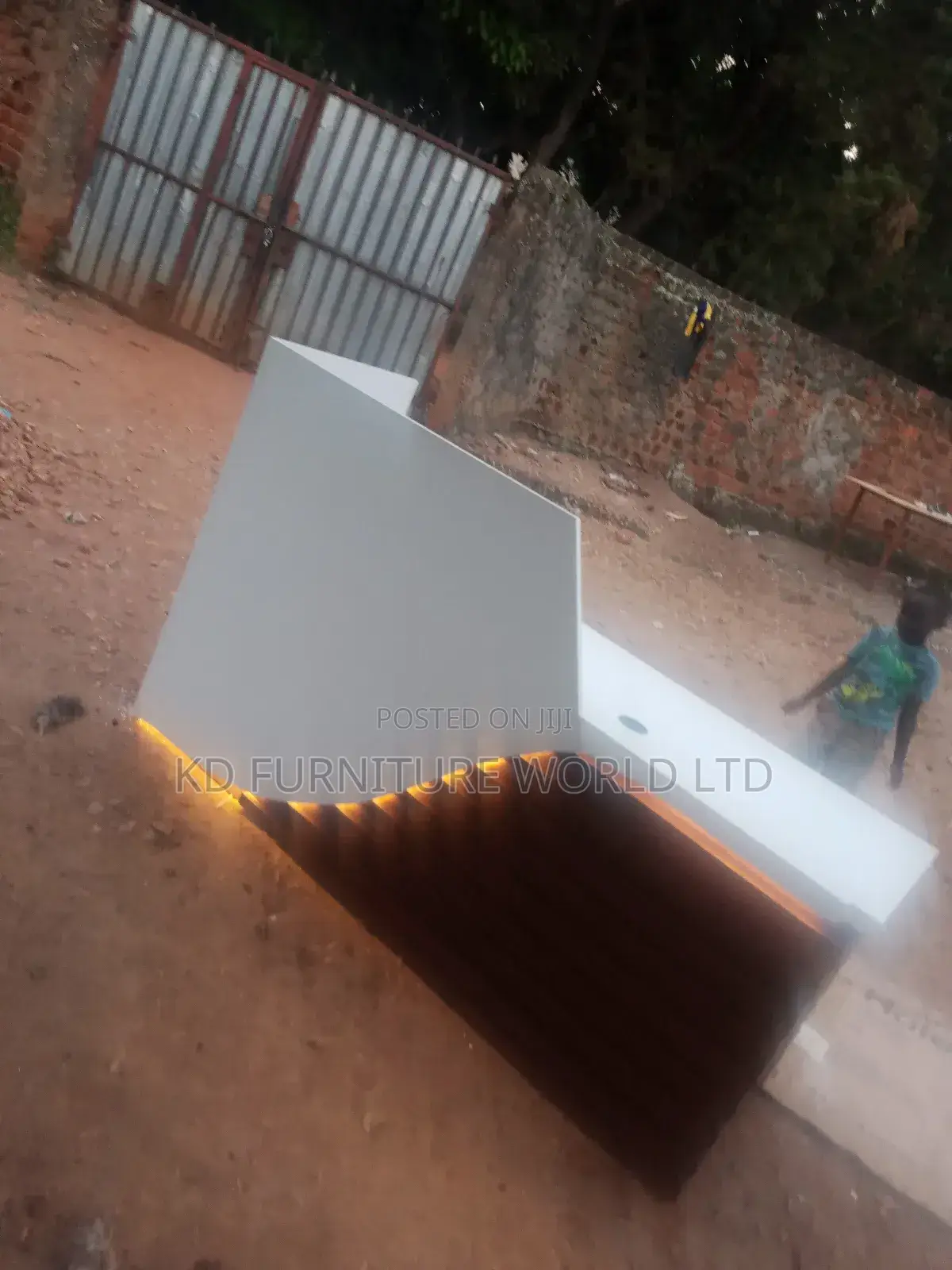 Office Reception Desks