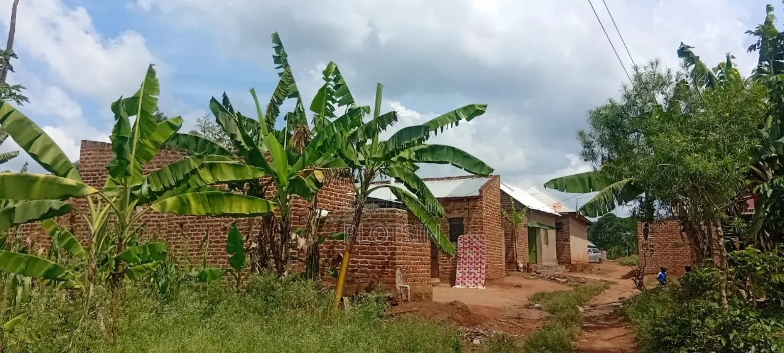 40x50ft Plot for Sale Bugabwe, Opposite Mt. Zion High School. Ugx 8m