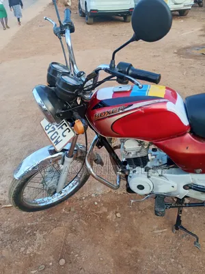 Bajaj Boxer 2022 Red