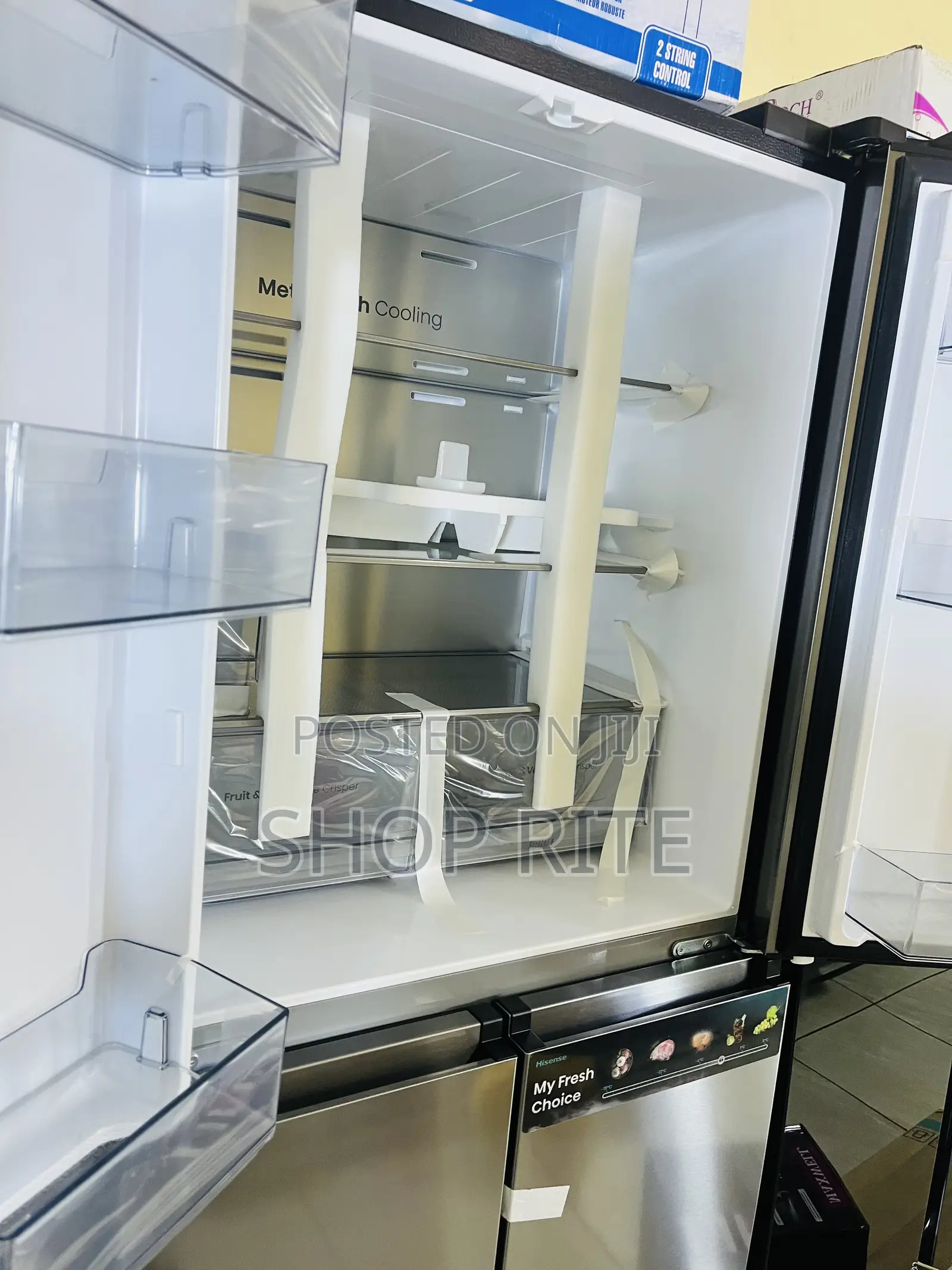 Hisense 610 Liters 4 Door Refrigerator Freezer Side by Side Americana