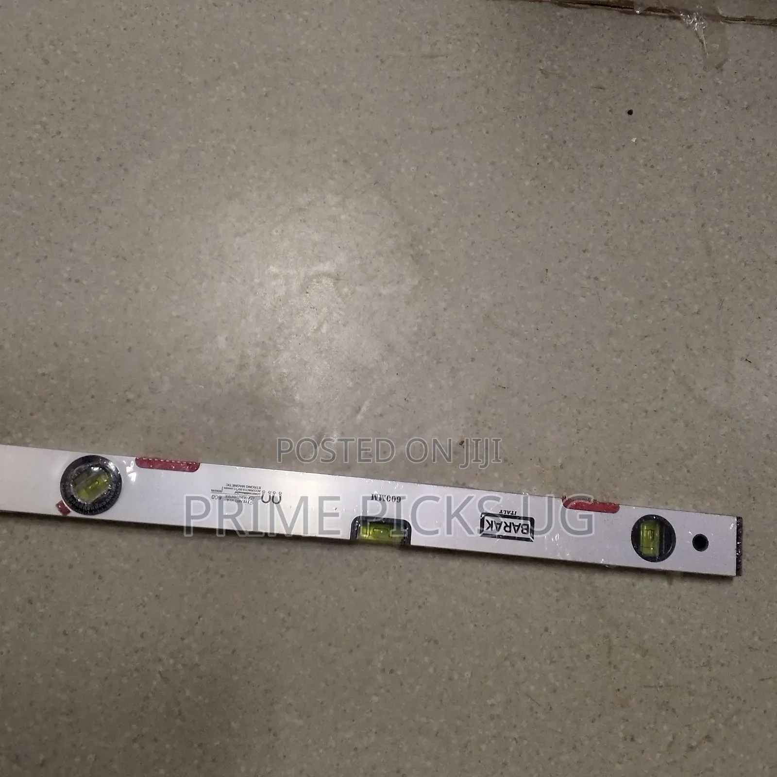 Barak 600mm Magnetic Spirit Level – Professional Accuracy