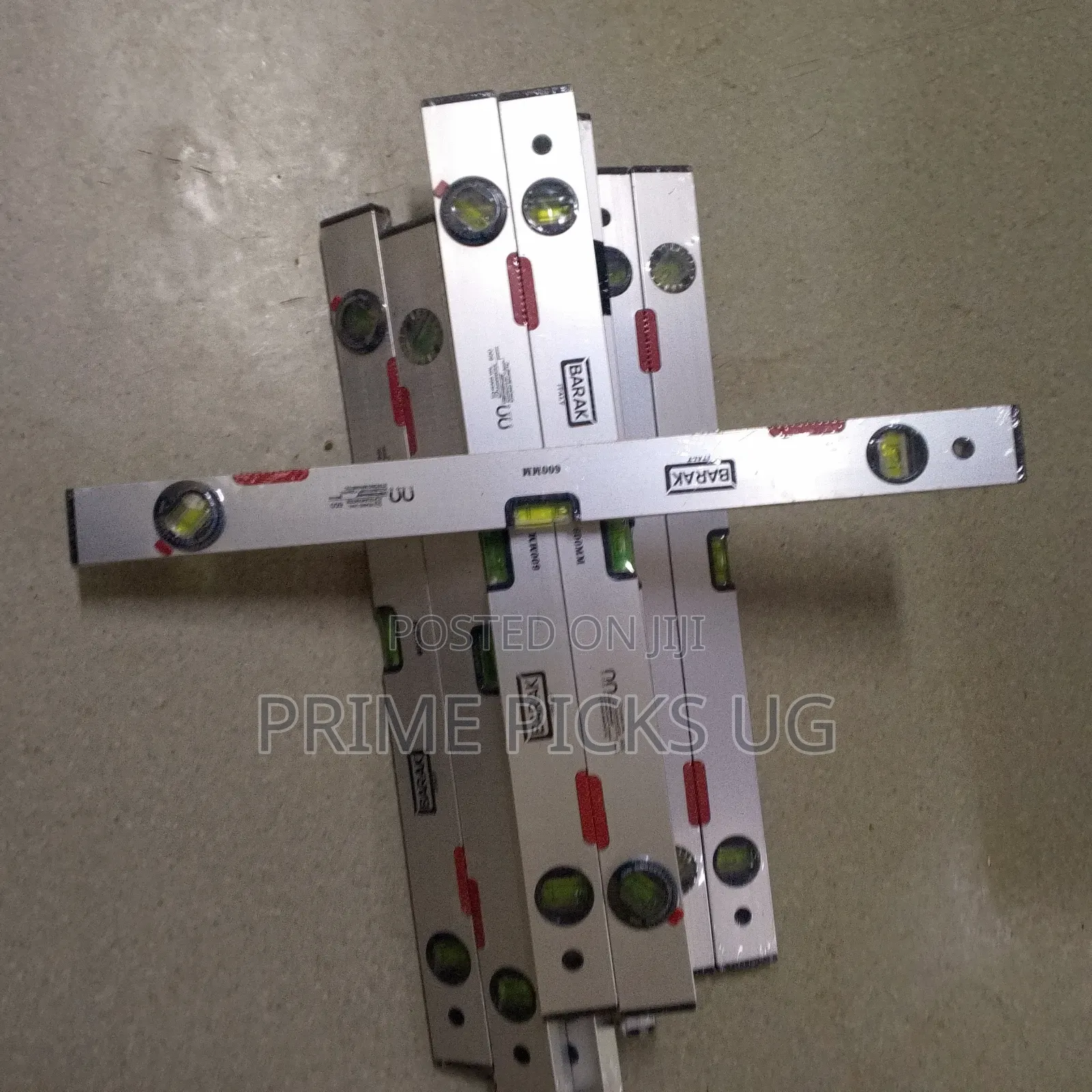 Barak 600mm Magnetic Spirit Level – Professional Accuracy