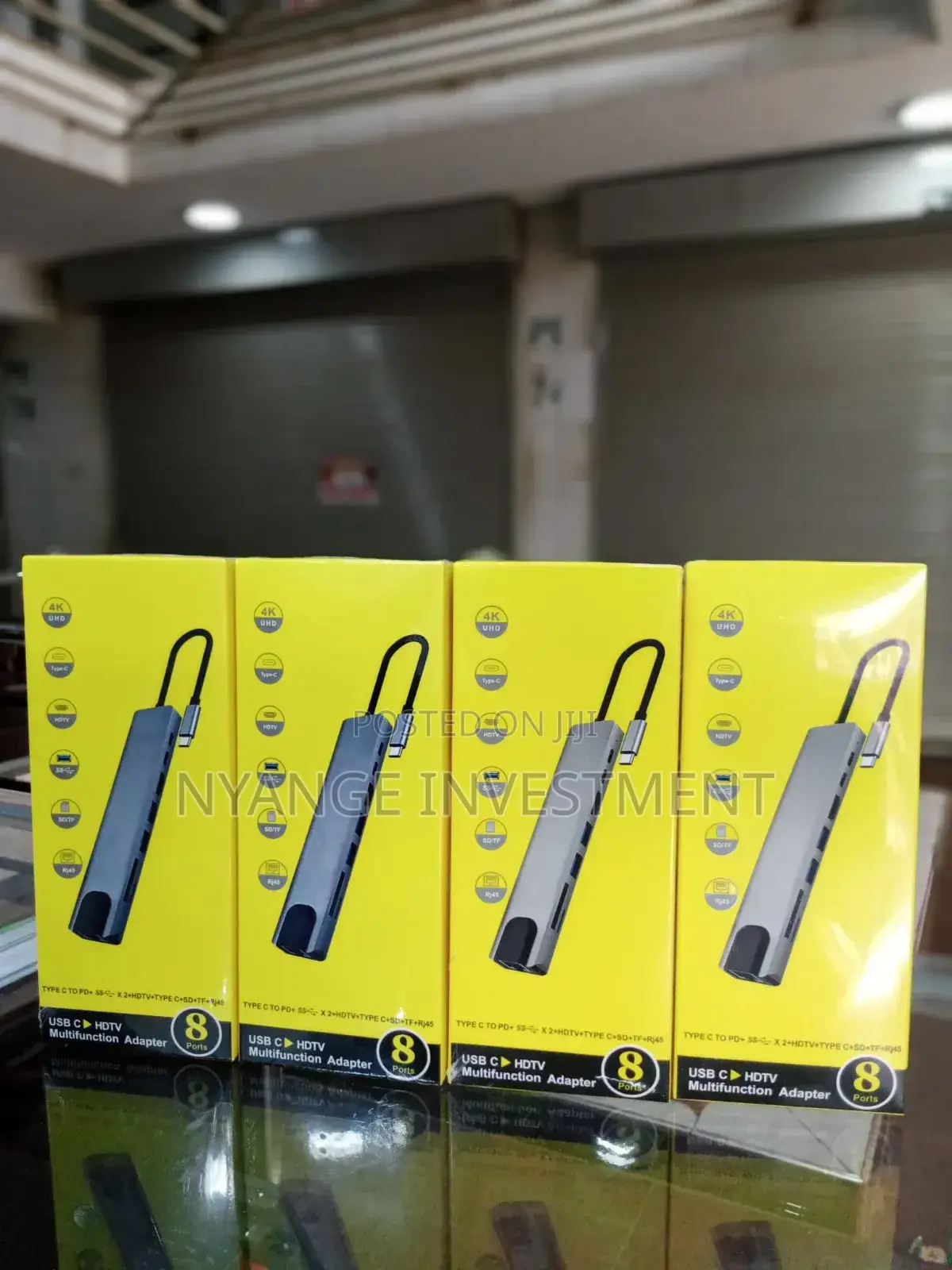 Adaptor. Usb-C Adaptor