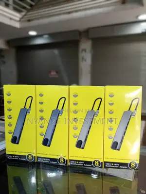 Adaptor. Usb-C Adaptor