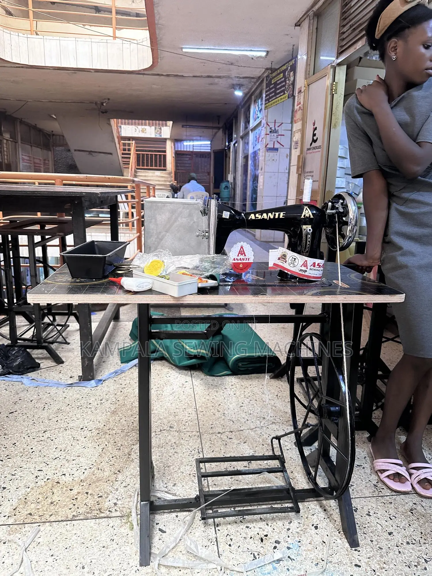 New India Made Sewing Machine1 Complete With Local Stand With Warranty