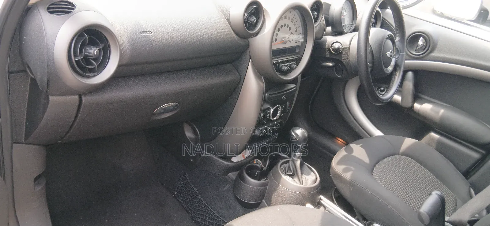 Mini Cooper 2015 White