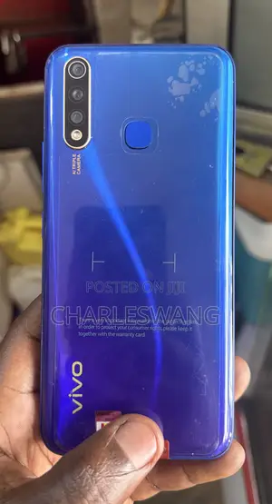 Vivo Y19 128 GB Blue