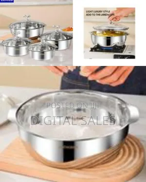 8-Piece Set of Stainless Steel Pots With Glass Lids
