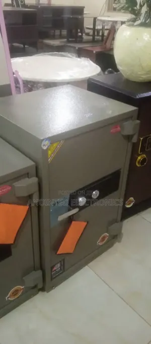 Heavy-duty Cash Box Safe
