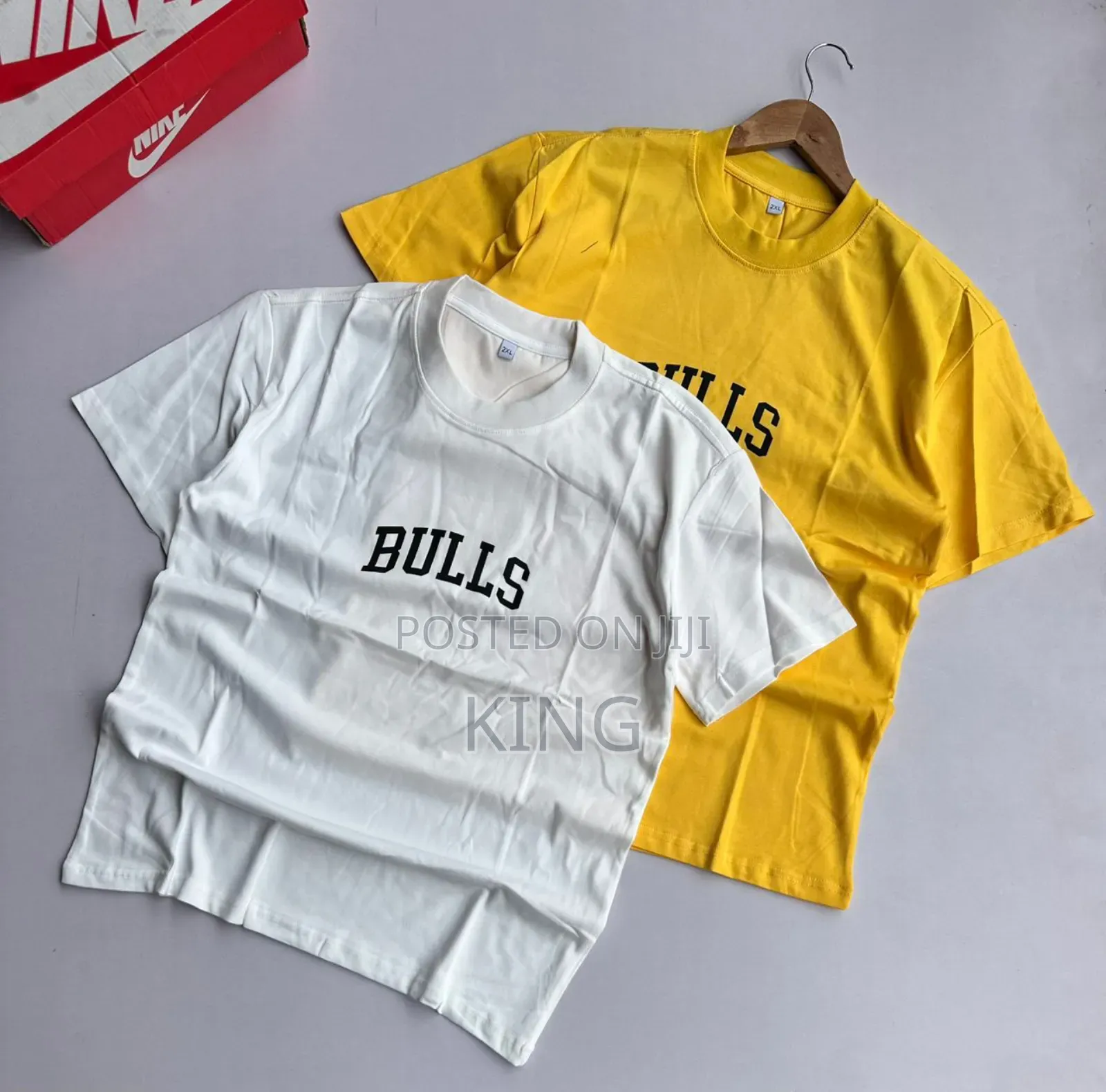 Essentials,Nike,Bulls T-Shirts