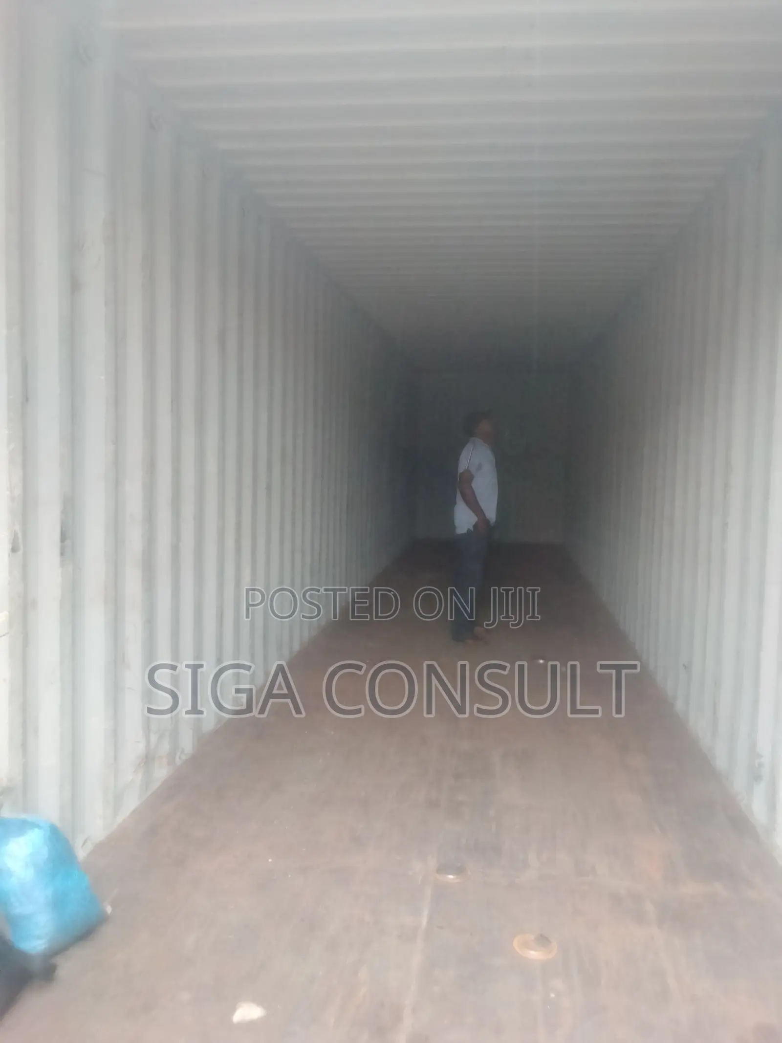 40ft Cargo Container Available for Sale in Bweyogerere.