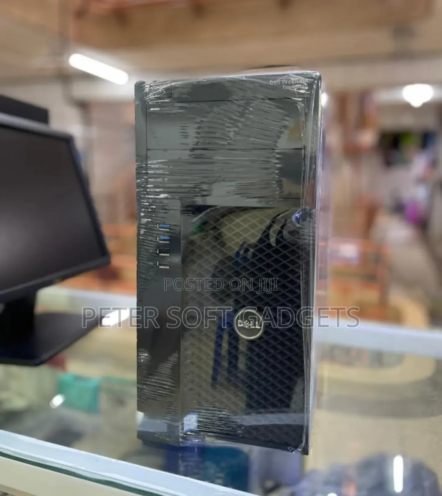 Desktop Computer Dell Precision 5820 8GB Intel Core I5 HDD 500GB