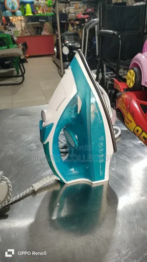 Uk Used Russell Hobbs Supreme Steam Traditional Iron, 2400w.