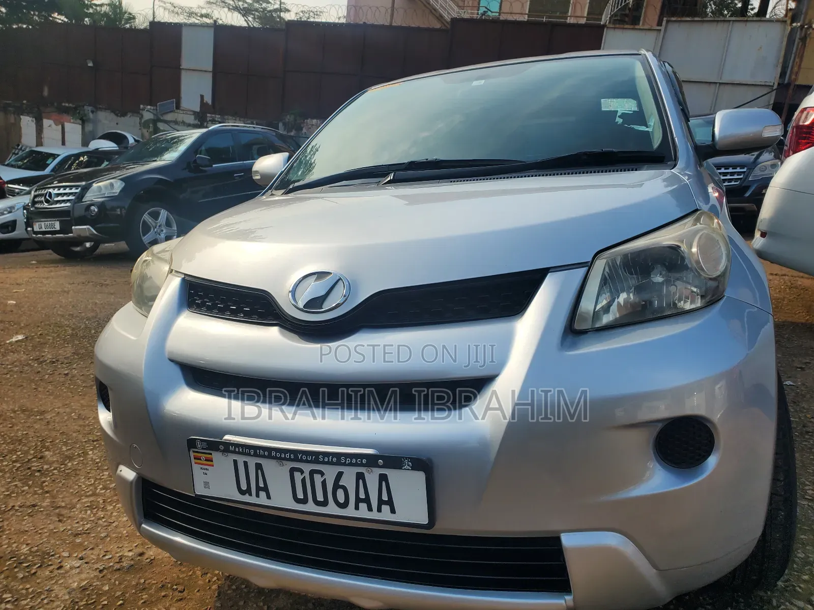 Toyota IST 2010 Silver