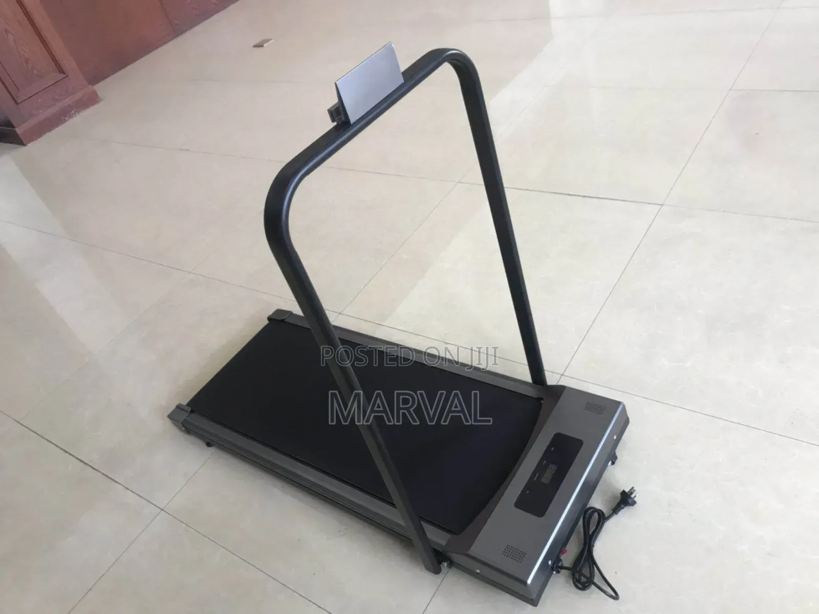 Compact, Foldable Electric Treadmill / Walking Pad.