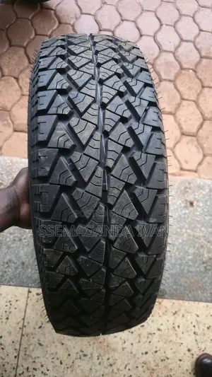 215/70r16 Petromax Original Tyres Brand New