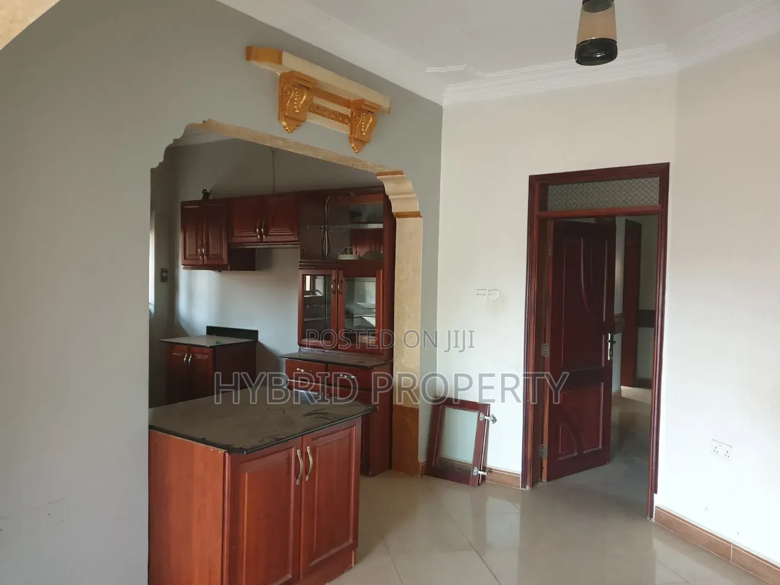 3bdrm House in Kakiri Gobero Along for sale