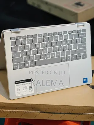 New Laptop HP OmniBook 5 Flip 8GB Intel Core Ultra 5 SSD 512GB