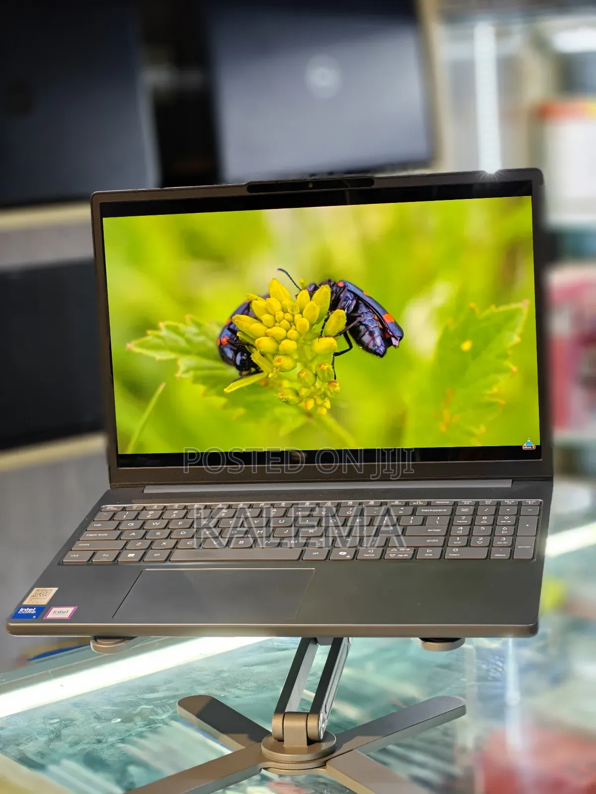 Lenovo IdeaPad 5 Slim 13th Gen i7 16GB Intel Core Ultra 5 SSD 512GB