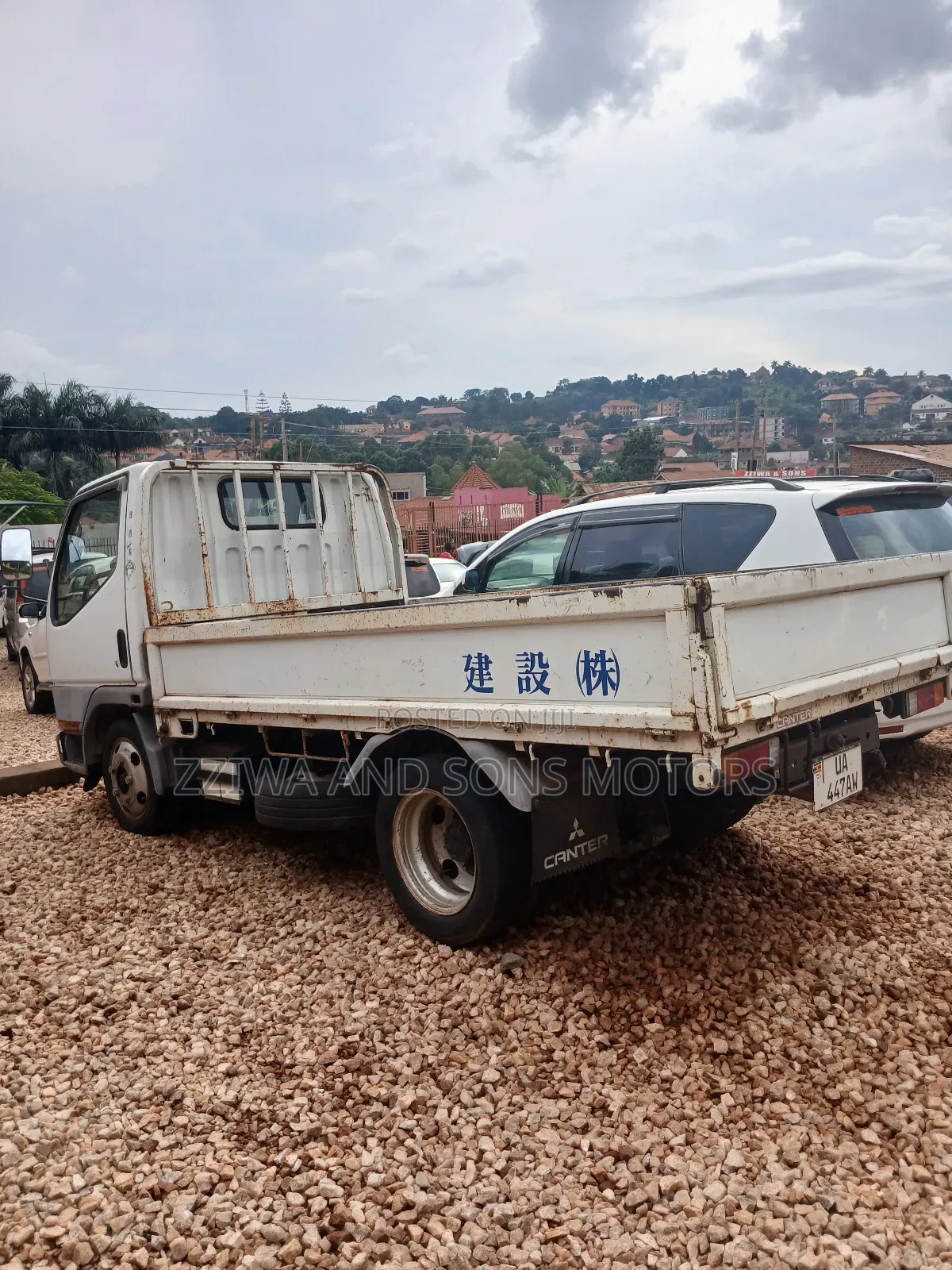 Mitsubishi Canter 2006 White
