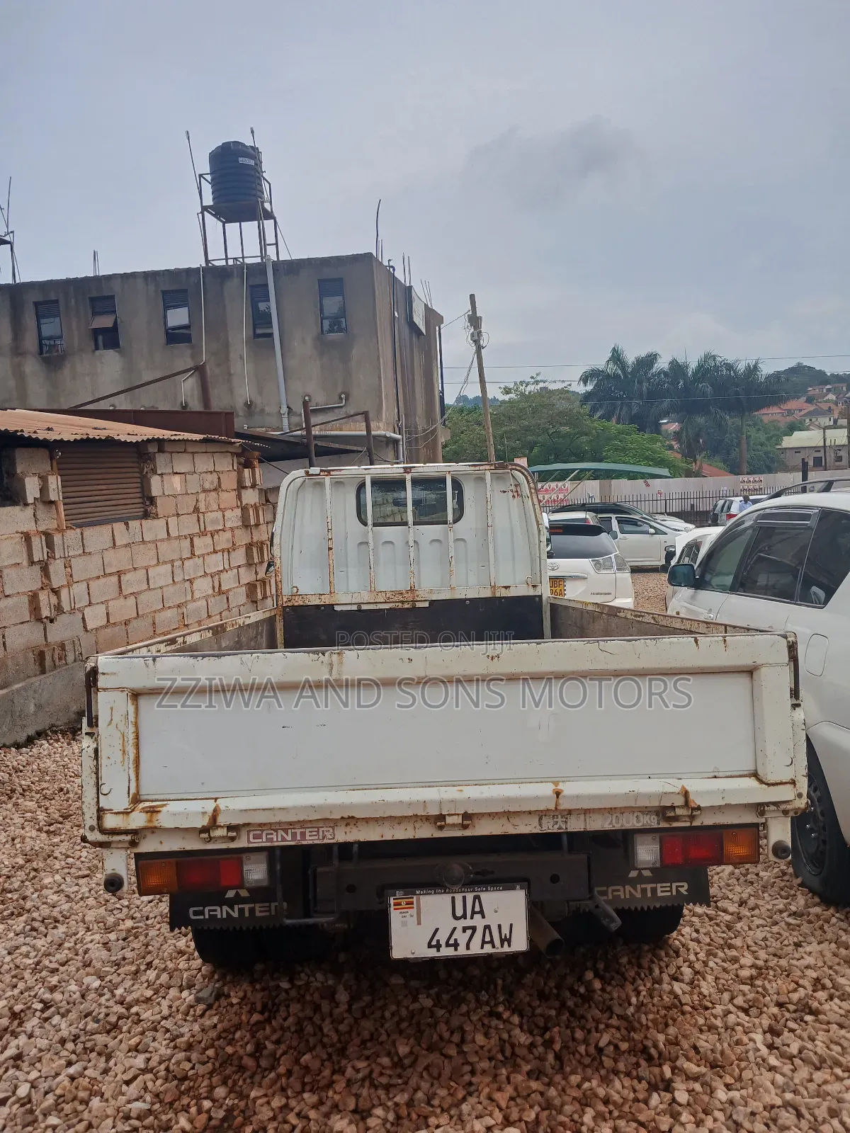 Mitsubishi Canter 2006 White