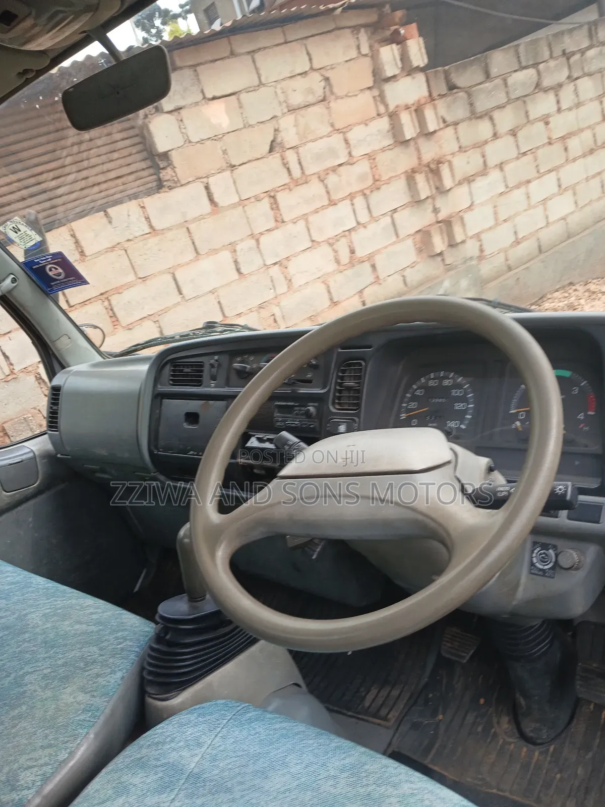 Mitsubishi Canter 2006 White