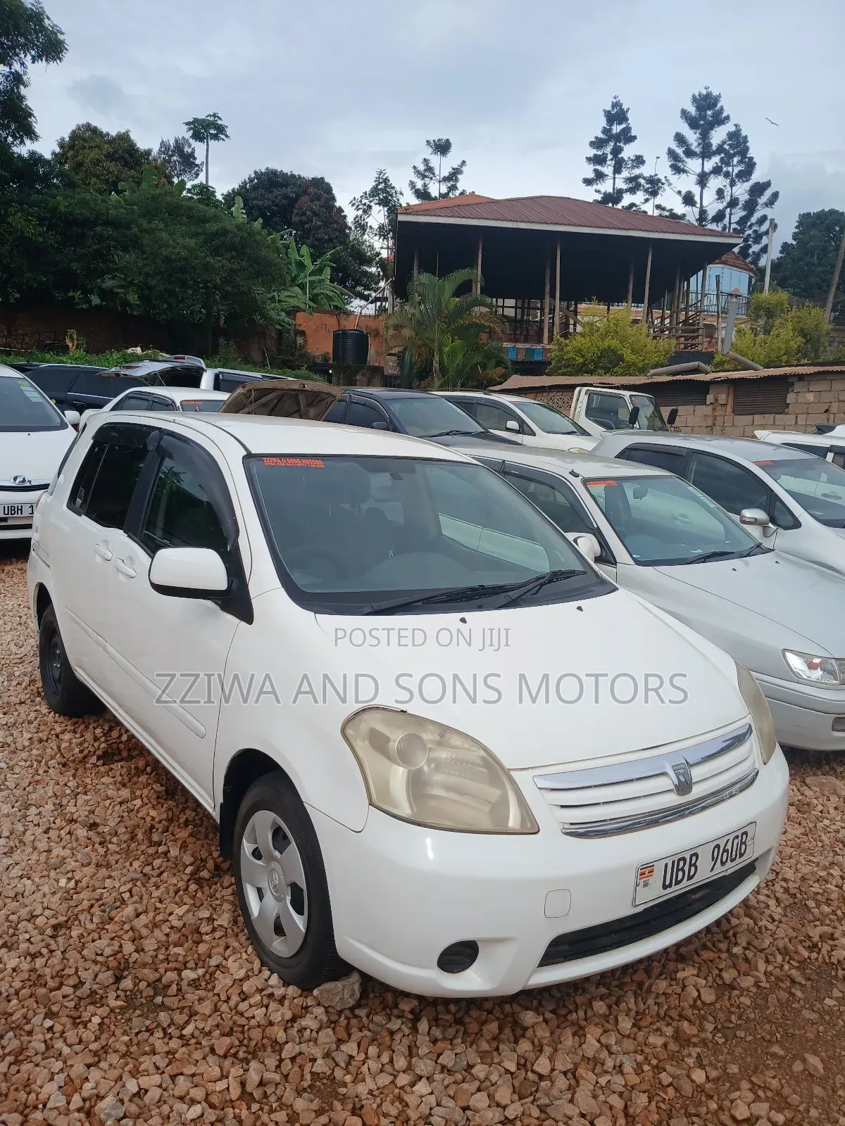Toyota Raum 1.5 AWD 2010 White