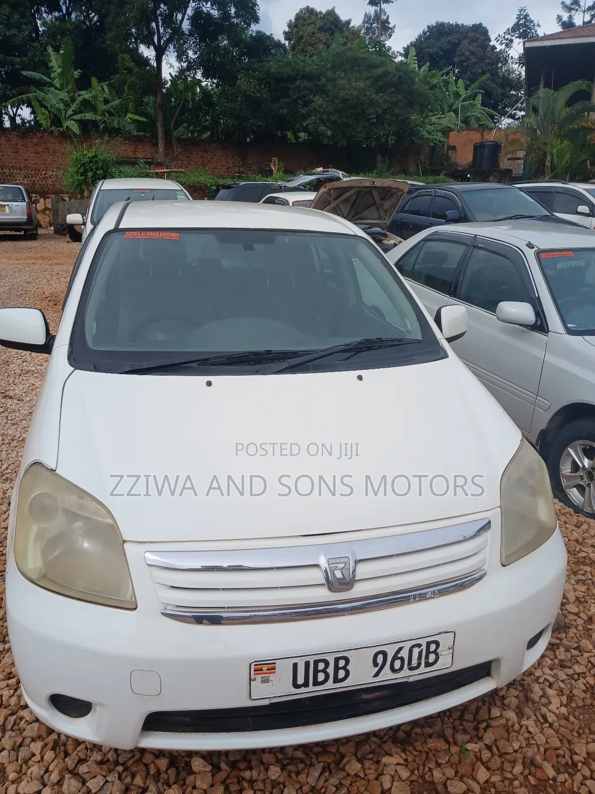 Toyota Raum 1.5 AWD 2010 White
