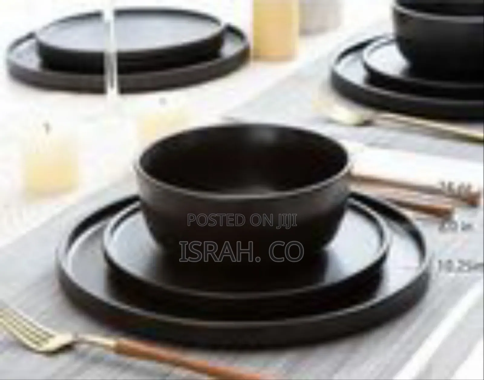 Matte Finish Modern Dinnerware Set (18 Pcs)