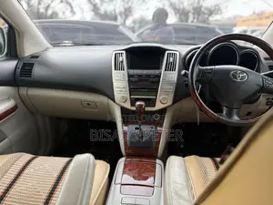 Toyota Harrier 2010 White
